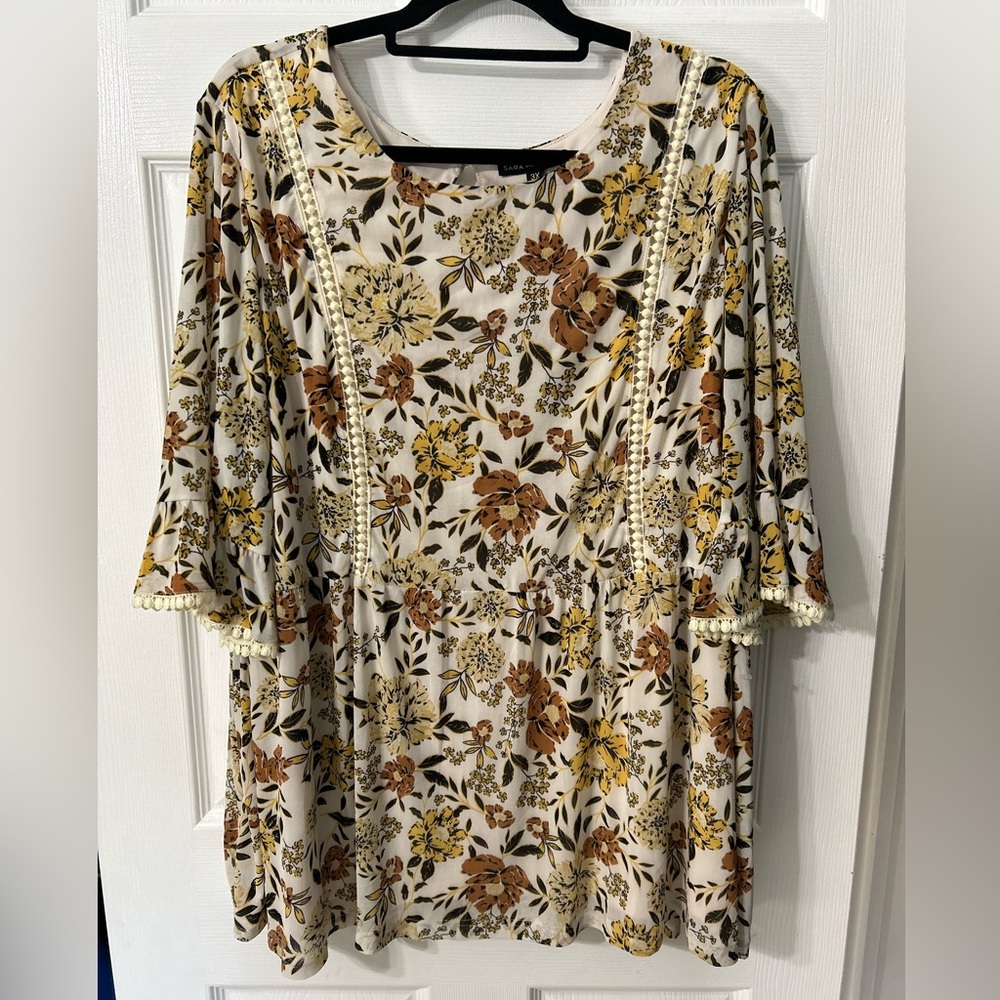 Fall Floral Print Lined Blouse Top with Crocheted Details